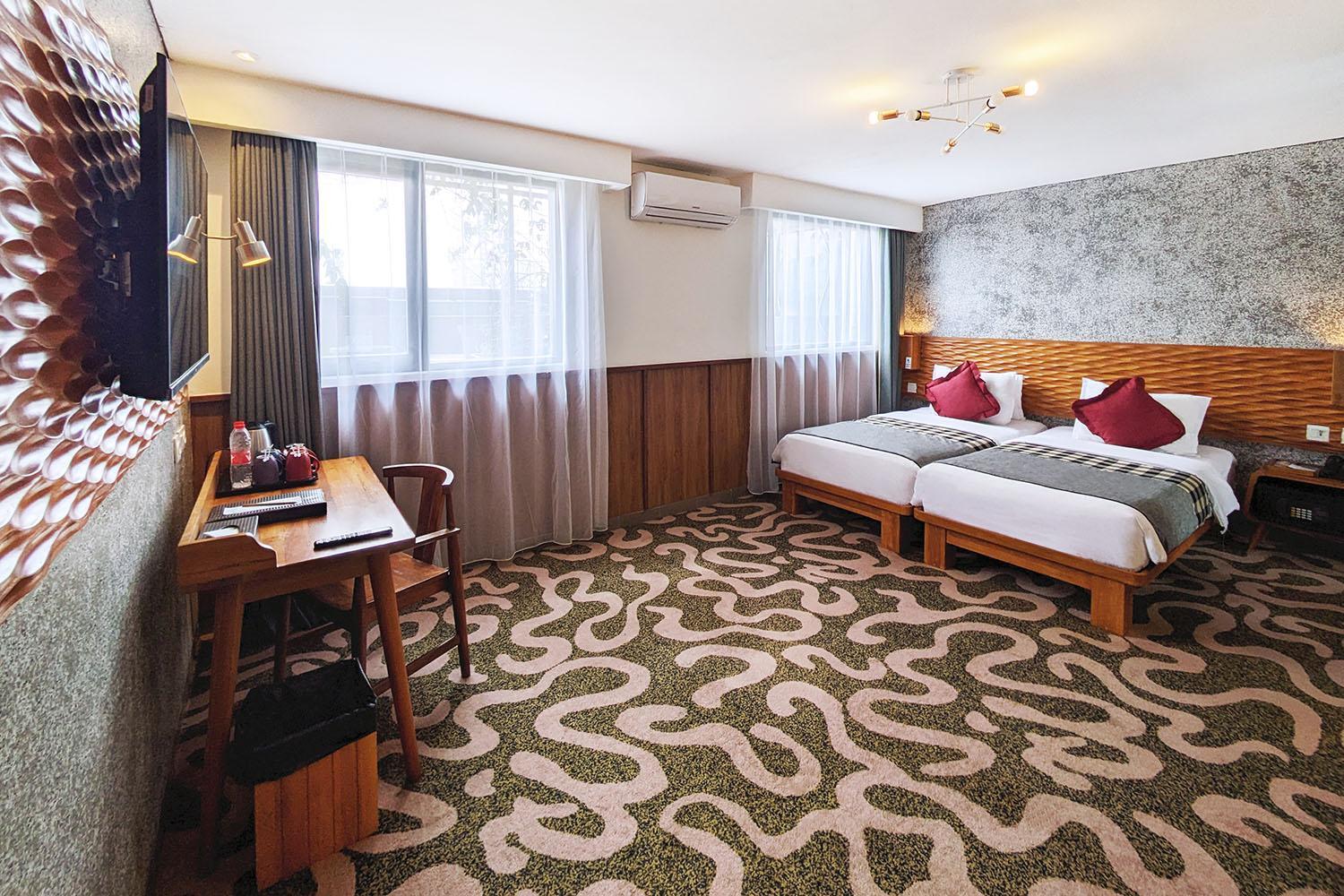 The 1O1 Bandung Dago Hotel Exterior photo