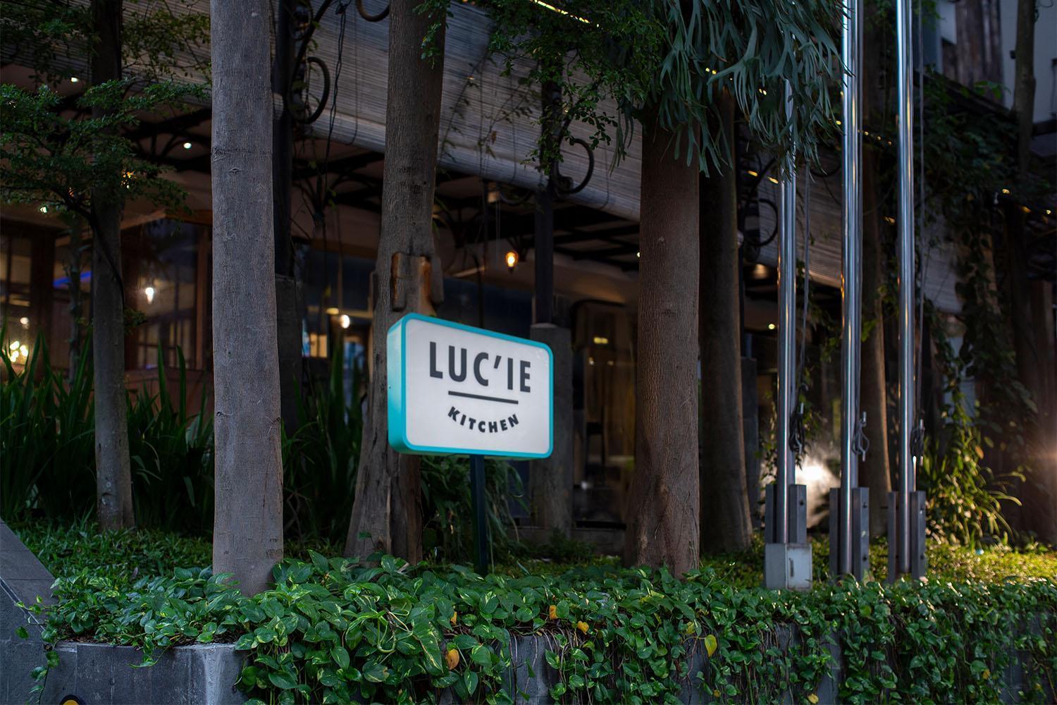 The 1O1 Bandung Dago Hotel Exterior photo